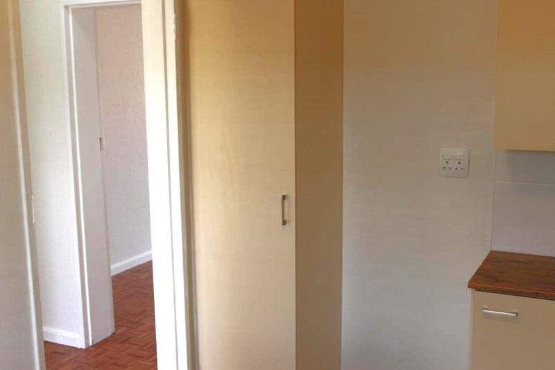 To Let 2 Bedroom Property for Rent in Fish Hoek Western Cape